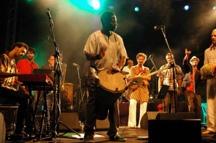 1003299_205637849600586_1938239943_n