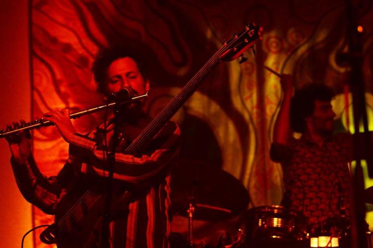 10641122_828829660486905_4670676927446362653_n