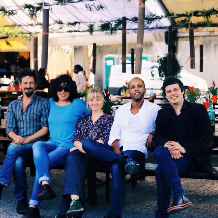 11013221_10206778379637984_1329748680435168264_n